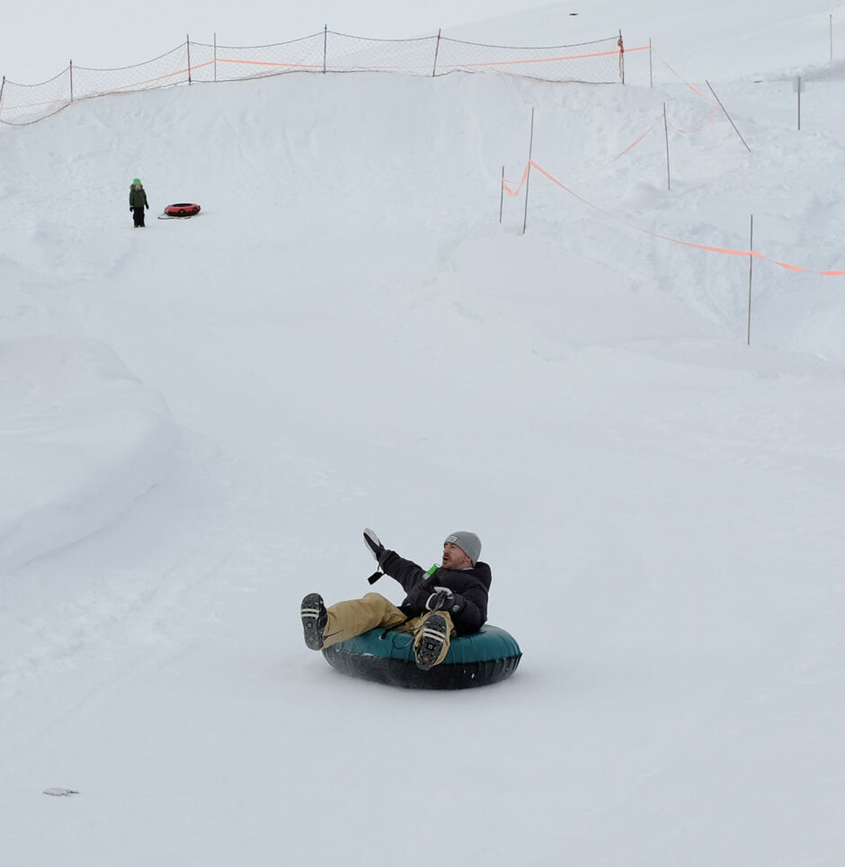 Tubing 10 Rides